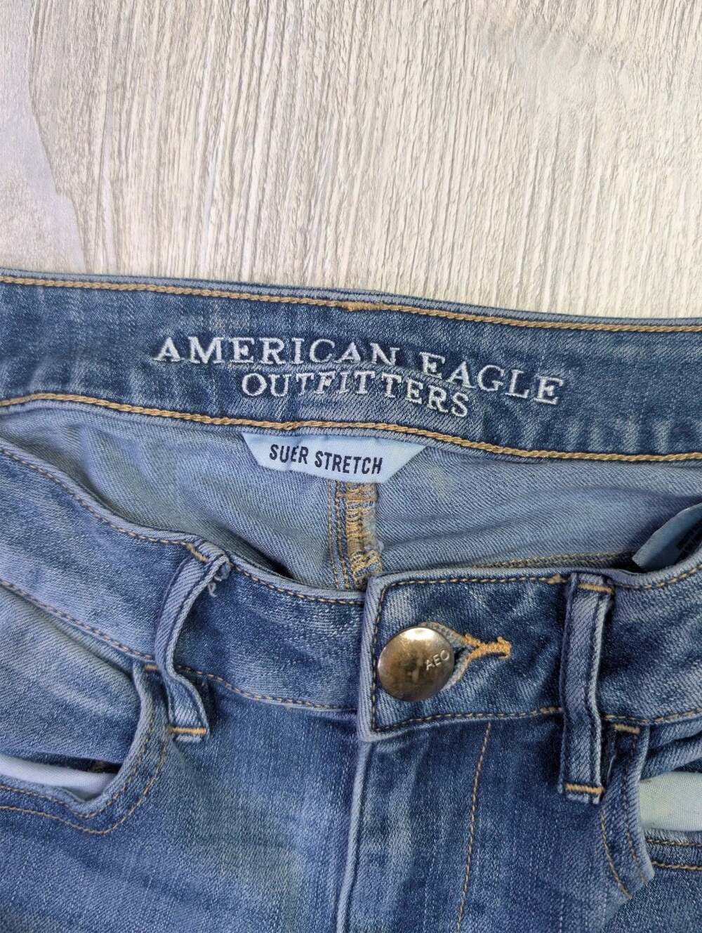 American Eagle Women's Distressed Skinny Jeans Blue Wash size 6 regular‎ - Picture 8 of 11